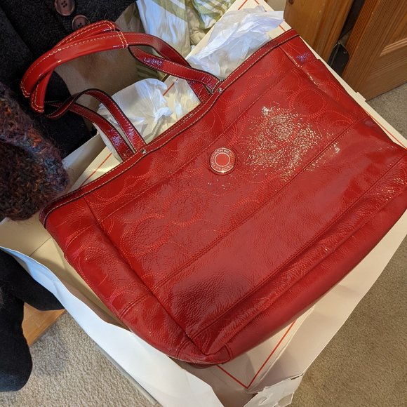 Coach patent leather diaper bag - Picture 1 of 5